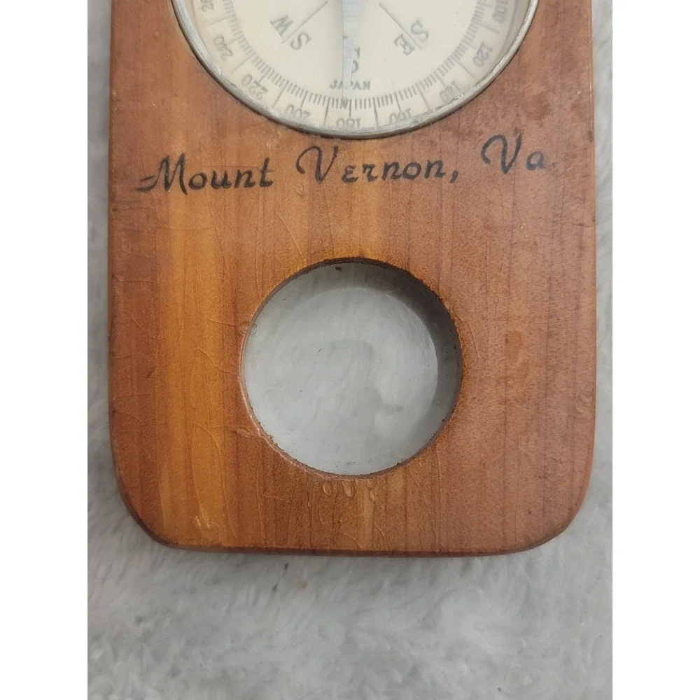 Vintage Mount Vernon VA Wood Compass Magnifying Glass Souvenir Japan